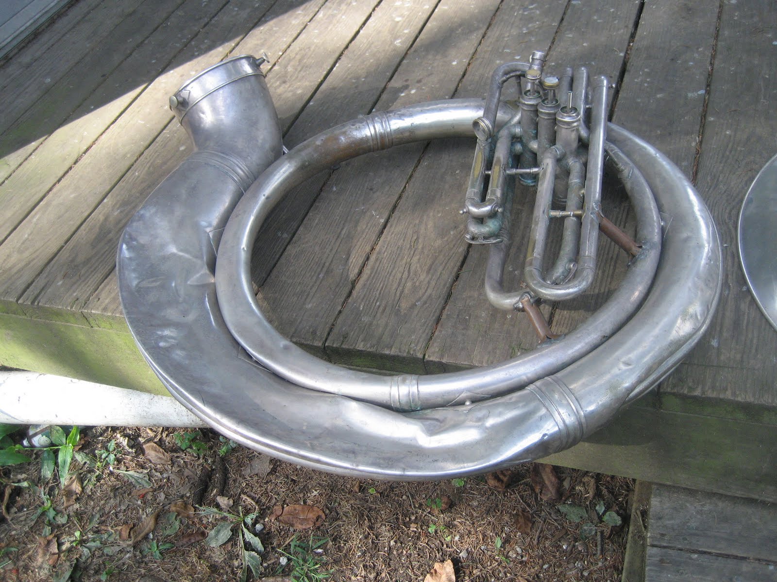 Harvs Happy Horns Sousaphone repair
