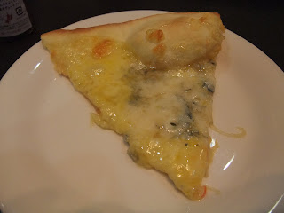 ゴルゴンゾーラと蜂蜜のピザ