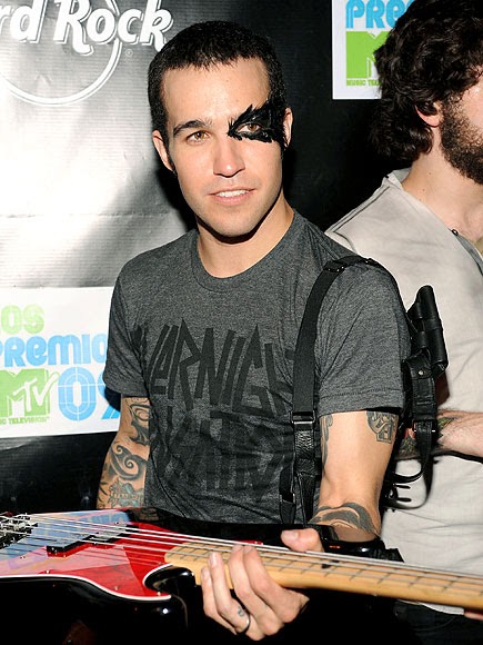 Oh I hate you Pete Wentz.