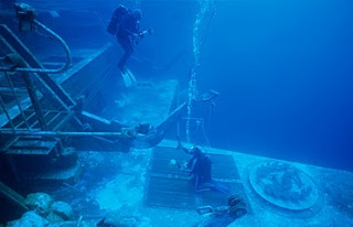 Divers on the wreck of the Salem Express, Safaga, Egypt Divers on the wreck of the Salem Express