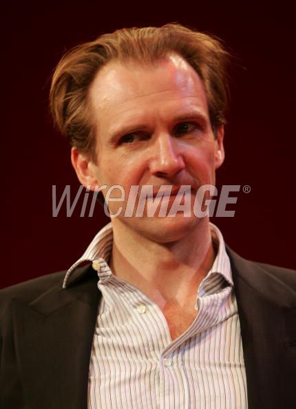 [Ralph_Fiennes_1.jpg]