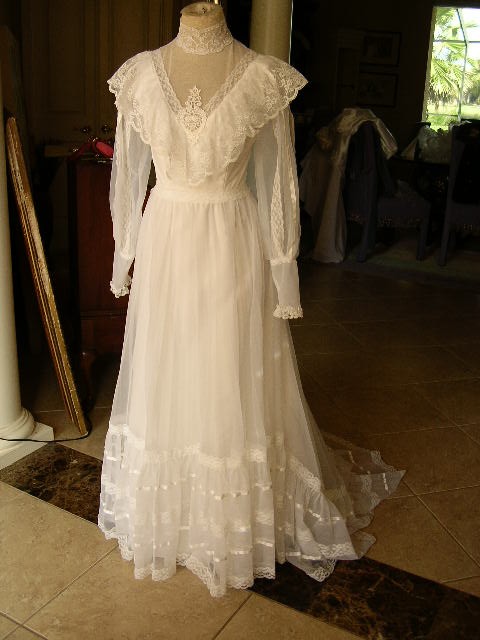 Victorian Vintage Dresses 75