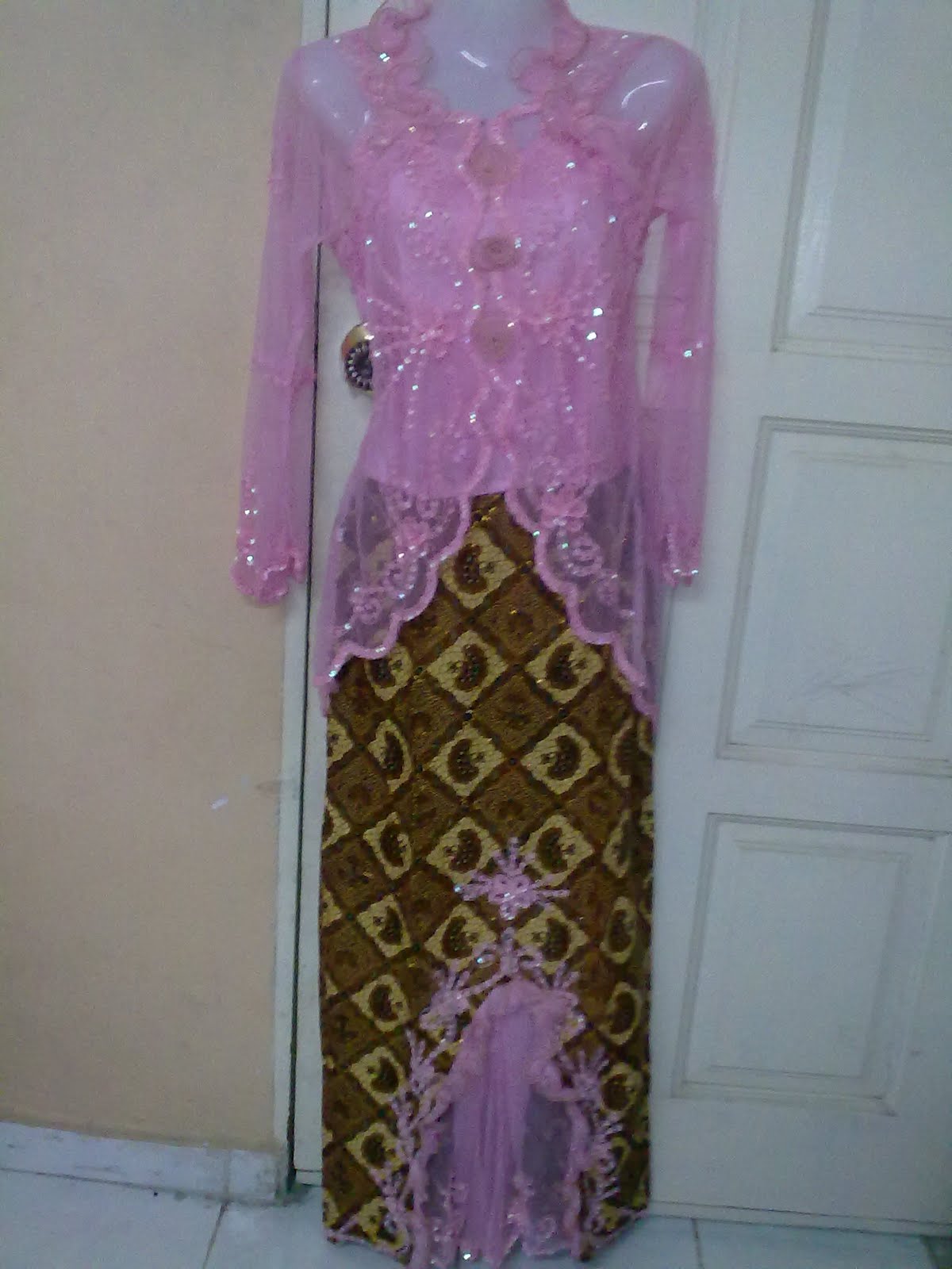 Elynyuni Of Kebaya Set Of Pagar Ayu Kebaya Rm 98 00 elynyuni of kebaya set of pagar ayu kebaya rm 98 00