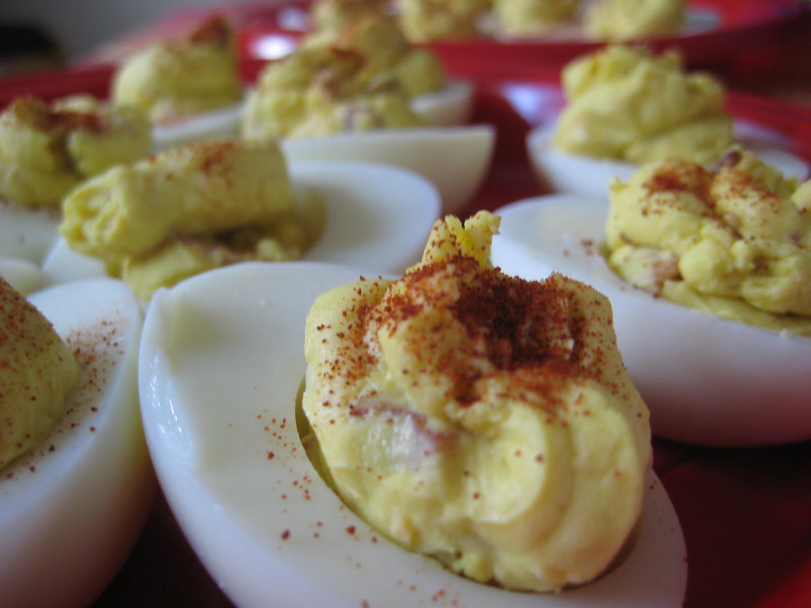 Deviled+eggs+with+bacon+and+cheese