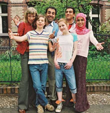 kennenlernen turkisch Die türkinnen sind wegen ihres tollen aussehens und des guten charakters bei den herren sehr beliebt daher möchten viele männer türkische frauen kennenlernen im folgenden beitrag werden weitere interessante fakten über die frauen aus der türkei geliefert, beispielsweise über den charakter, tipps zum. kennenlernen turkisch Die türkinnen sind wegen ihres tollen aussehens und des guten charakters bei den herren sehr beliebt daher möchten viele männer türkische frauen kennenlernen im folgenden beitrag werden weitere interessante fakten über die frauen aus der türkei geliefert, beispielsweise über den charakter, tipps zum.