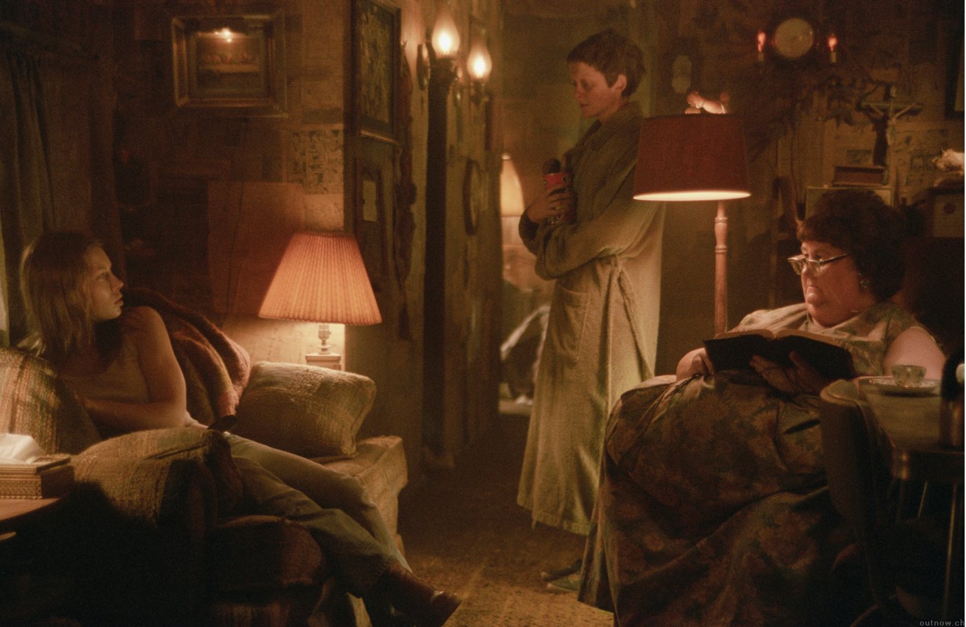 http://4.bp.blogspot.com/_fZe82ov6JKc/TDm8odgrC2I/AAAAAAAABMA/pZtiK_L1sp4/s1600/the-texas-chainsaw-massacre-2003-jessica-biel-heat1.jpg