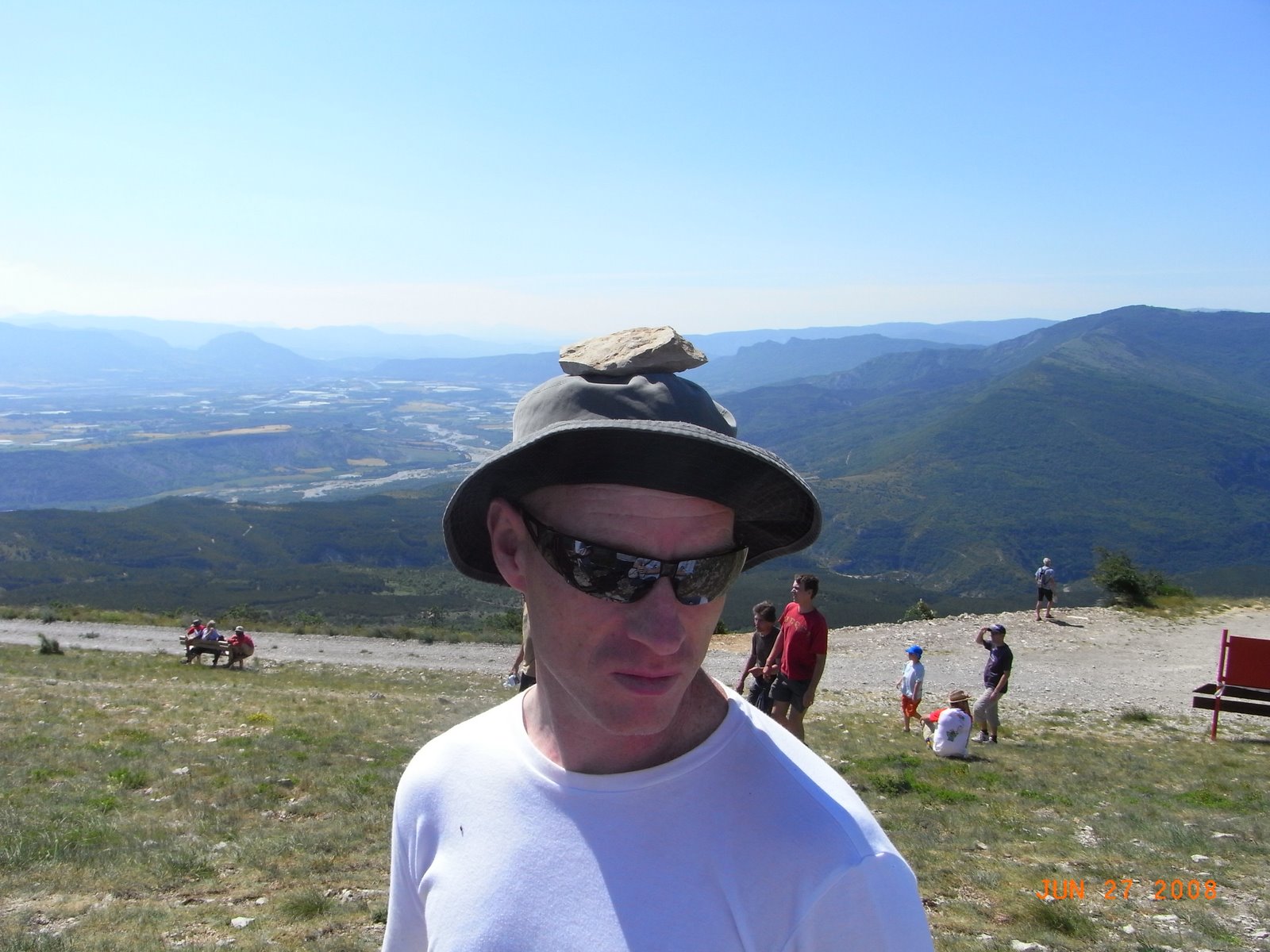[R0011925.JPG]