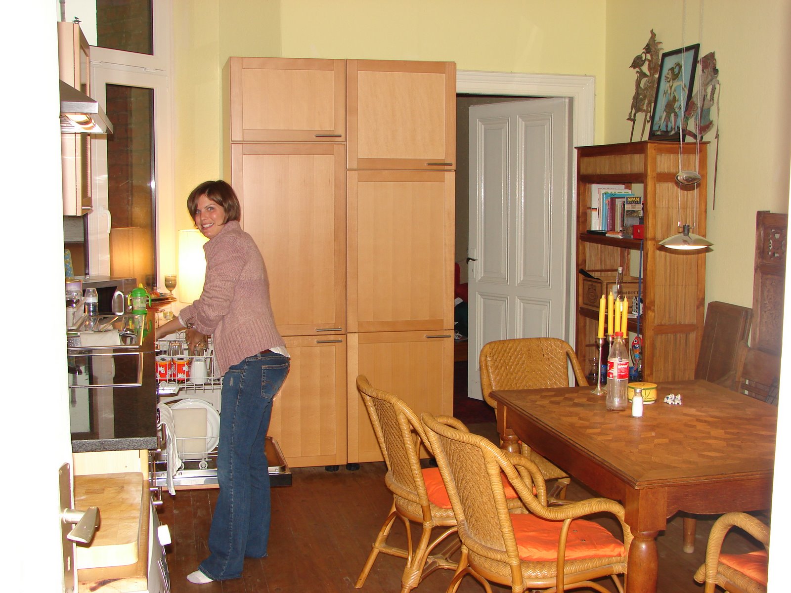 [kitchen.JPG]
