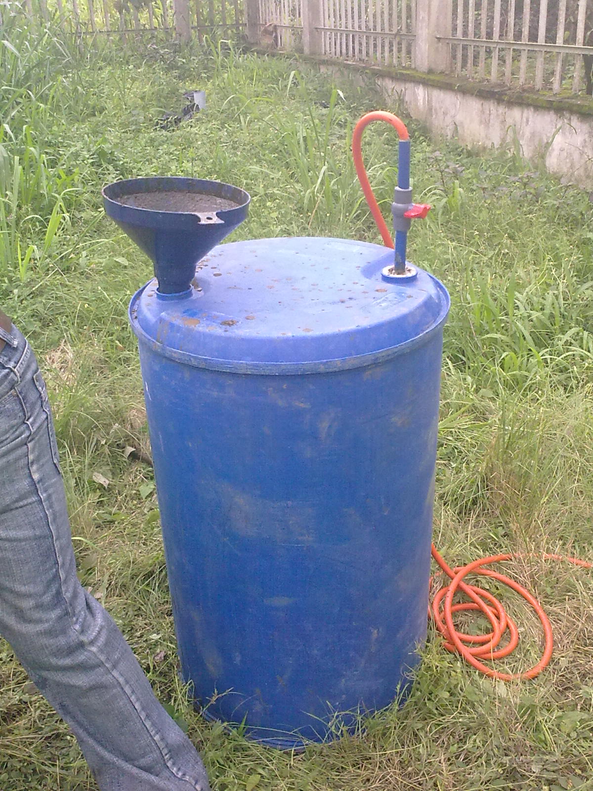 Building a Prototype Biogas Digester for Cooking