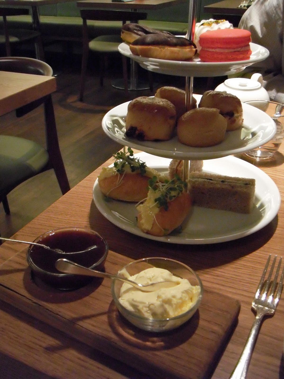 OISHINESS Selfridges' Afternoon Tea