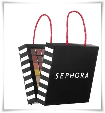 the biggest makeup kit from sephora. the biggest makeup kit from sephora.