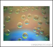 [opl_burbujas+a+traves+de+burbujas.jpg]