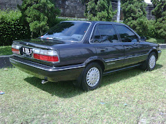 Toyota Twin Cam 1.6 ltd hitam