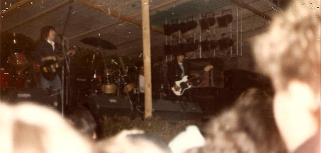 Épsilon, San Froilán 1982 (Lugo, 5 de octubre), teloneros de Leño: