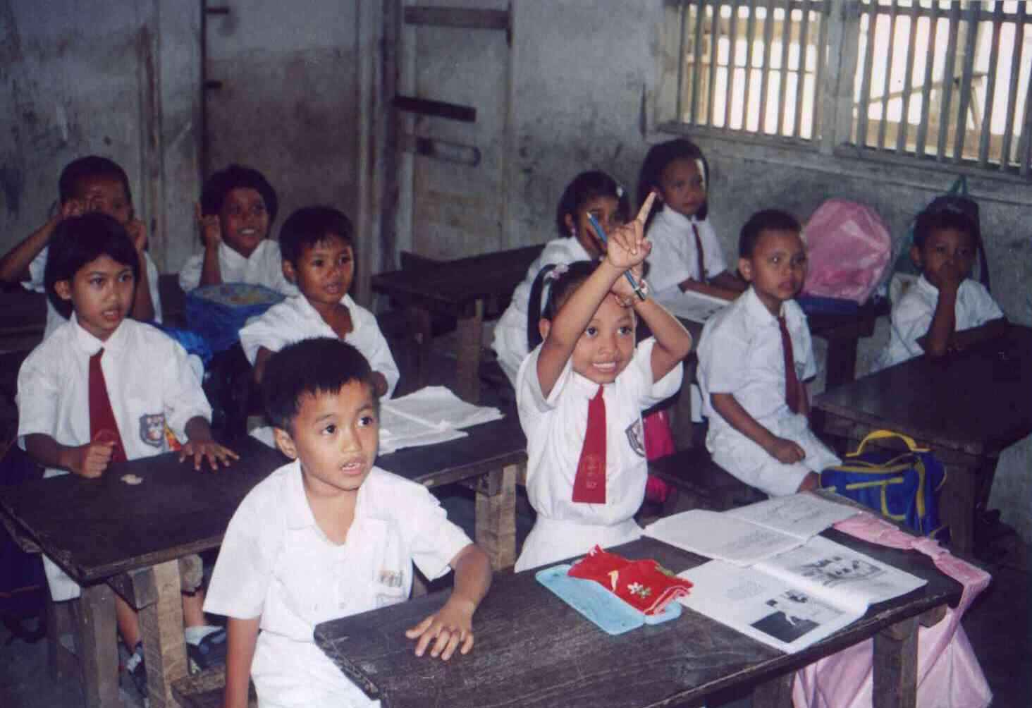 http://4.bp.blogspot.com/_fhLaSGrgZJQ/TBiKkdzw2mI/AAAAAAAAADo/27x_8xg2tqo/s1600/anak20sd.jpg