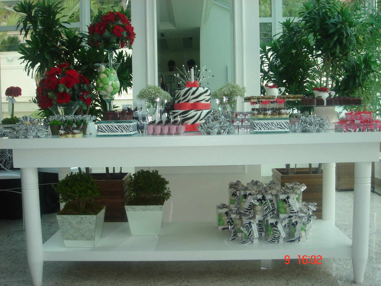 L'apparato Festa 40 Anos Zebra # Decoração De Zebra Para Aniversario L'apparato Festa 40 Anos Zebra # Decoração De Zebra Para Aniversario