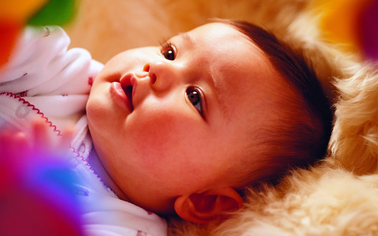 http://4.bp.blogspot.com/_fnUPMaWgW1c/TRbfn5TtpUI/AAAAAAAAADQ/197XB9Xd1aA/s1600/cute%25252Bdesktop%25252Bbaby%25252Bwallpapers%25252Bfree%25252Bdownload.jpg