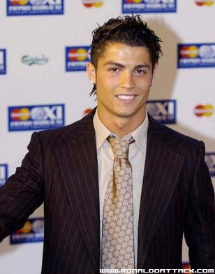 cristiano ronaldo hairstyle 2011 real. Cristiano Ronaldo Hairstyle