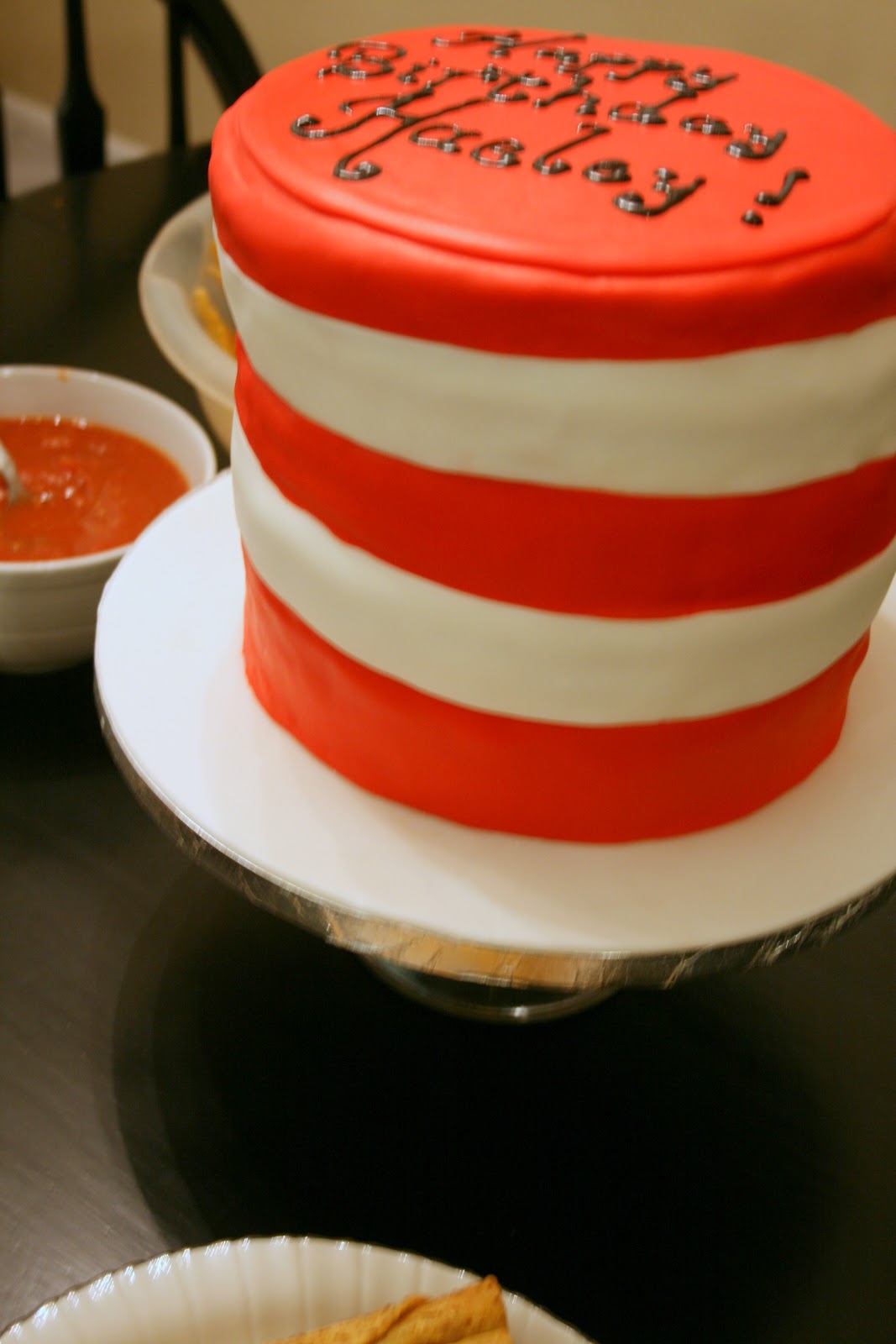 Smell The Roses: Cat in the Hat cake