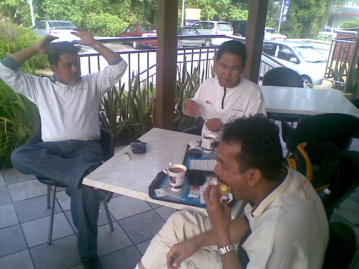 [04032008-738991.jpg]