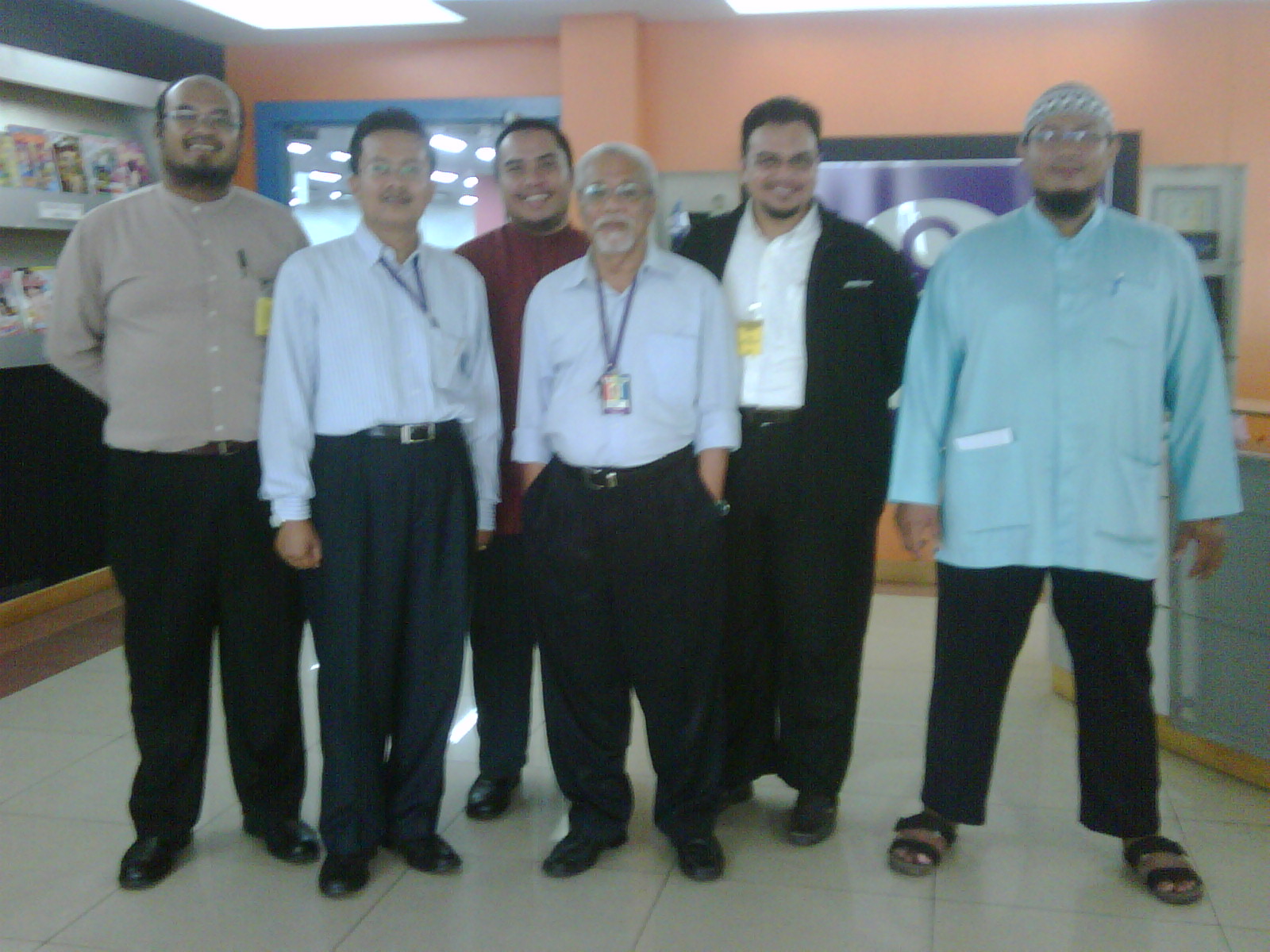 [=?utf-8?B?SU1HMDA0OTAtMjAwOTA1MjctMTM0Ny5qcGc=?=-774922]