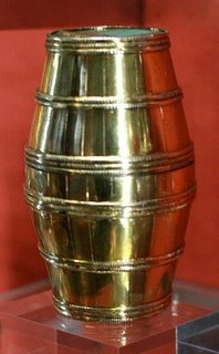 [shaker.jpg]