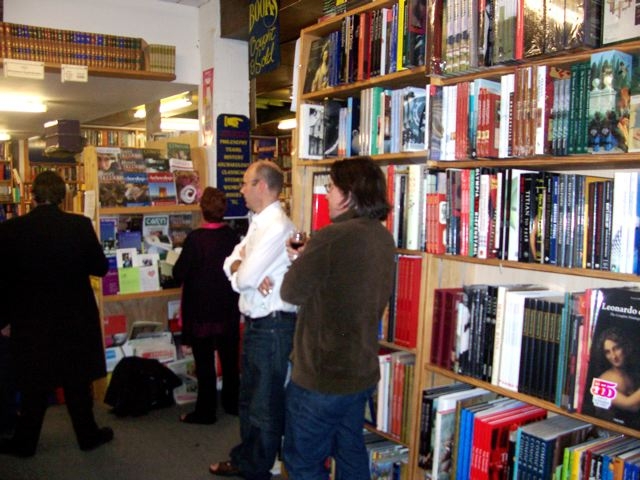 [Vinny+&+Charlie.JPG]