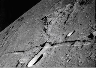 Misteri Bulan