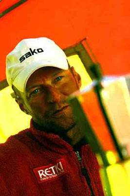 Finlandês escala os 14 picos mais altos da Terra