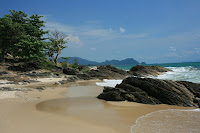 Rocks between Nai Plao and Nai Pet beach