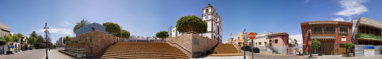 [Ingenio+Iglesia+Ayuntamiento+panoramio.jpg]