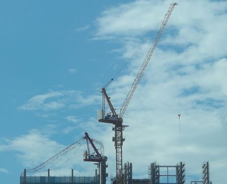 Singapore Crane Accident Picture on Tower Crane Accidents December 2010
