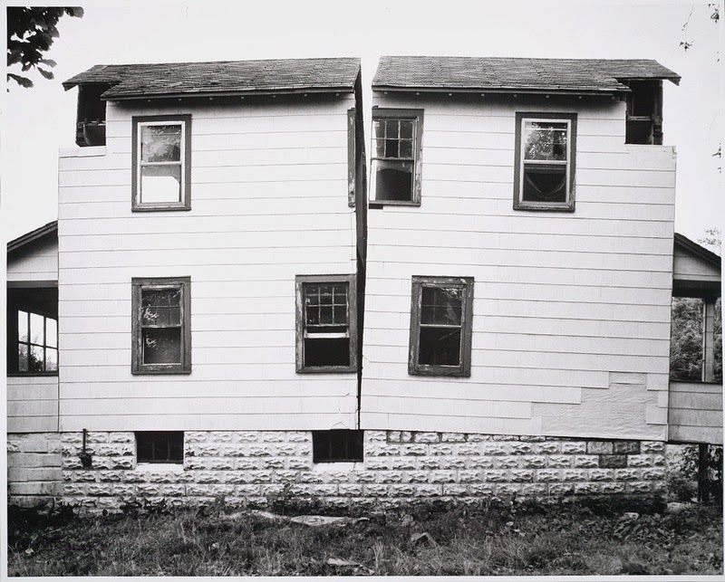 [splitting+houses]