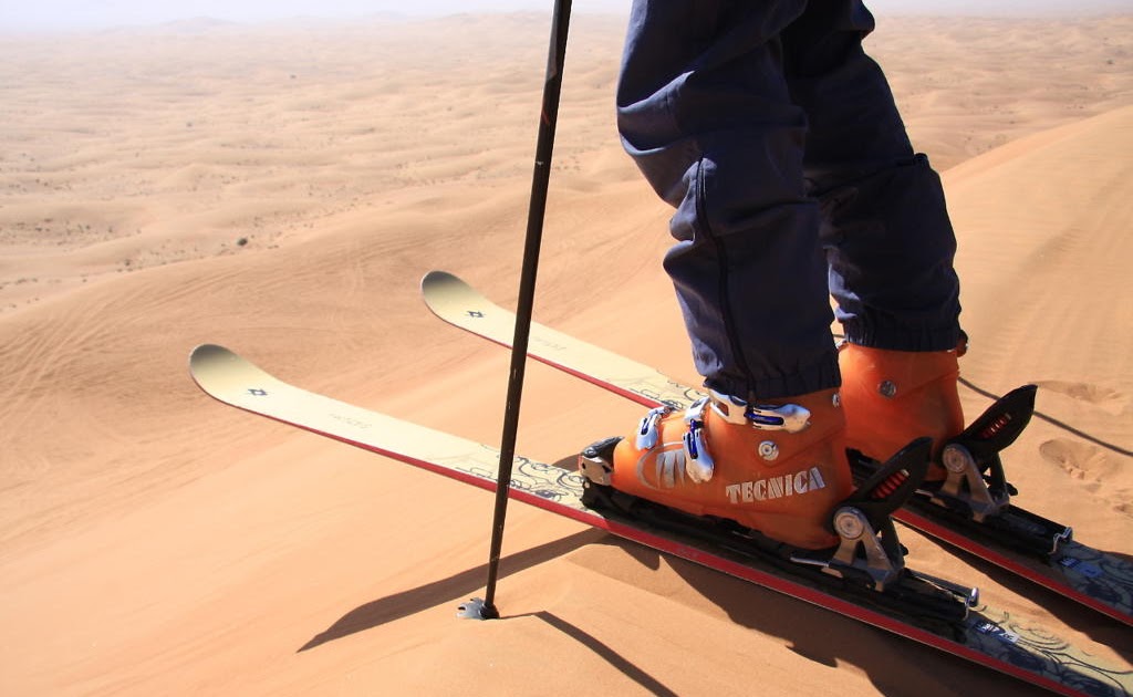 Desert Safari Tours in Dubai Sand Ski in High Dunes