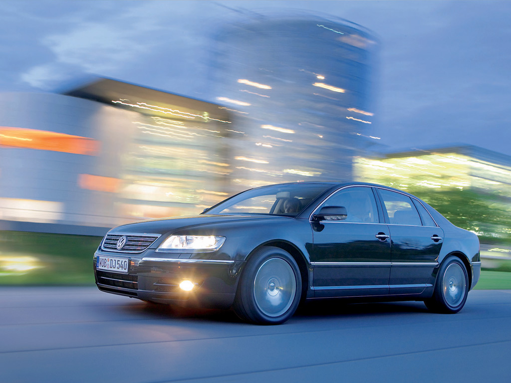 http://4.bp.blogspot.com/_gD8Wn3tmB9c/TDNUI98HLzI/AAAAAAAABLk/iryT7w7e28A/s1600/Volkswagen_VW_Phaeton%252C_Luxury_Sedan.jpg