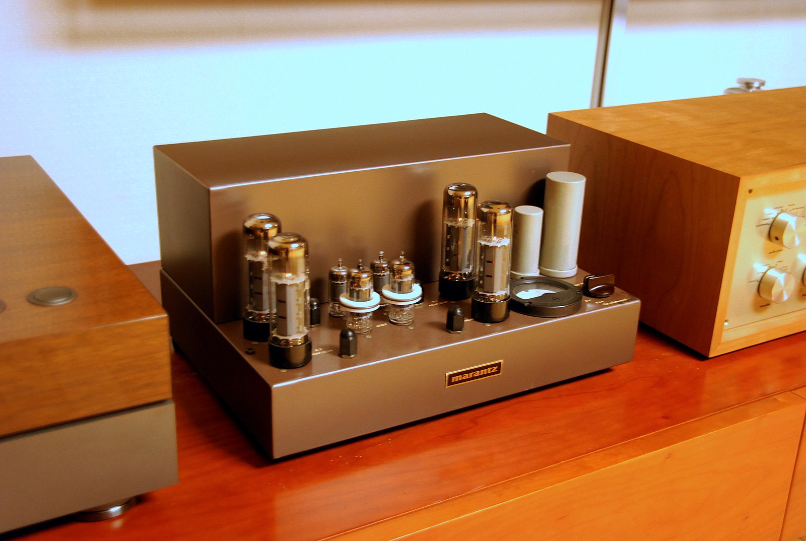 Marantz 8