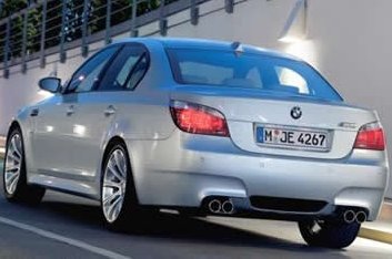 [bmw6.bmp]