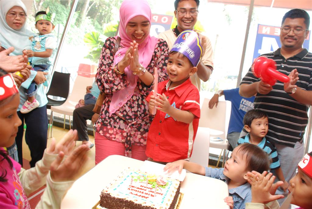 [pic+104+(Large).jpg]