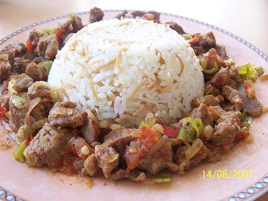 Yemek Tarifleri ve Gezi Rehberim Düdüklüde Et kavurma &amp; pilav