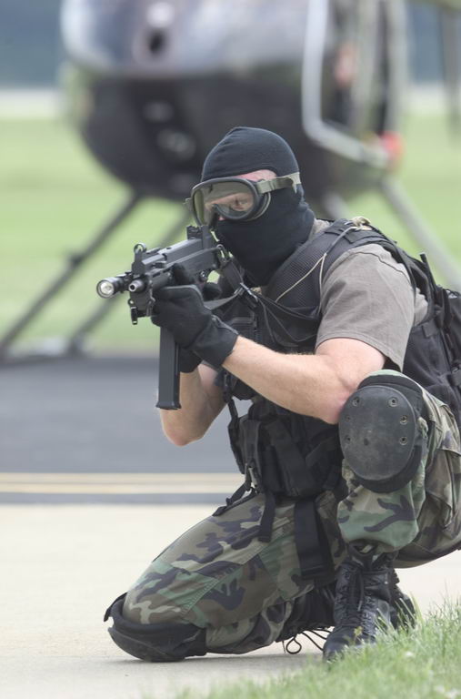 Armas Largas Armas Largas