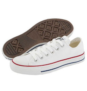 CHUCK+TAYLOR+ALL+STAR+LO+TOP+CANVAS+COLOURS+IN+OPTICAL+WHITE+BY+CONVERSE.jpg
