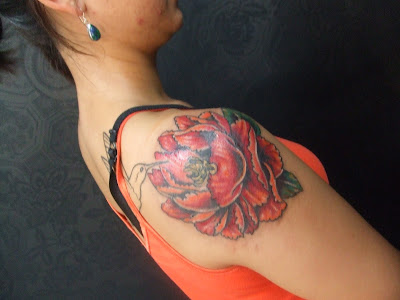 how to tattoo gun. Shows that beginner tattoo lovers really are beginners how to tattoo gun. Shows that beginner tattoo lovers really are beginners