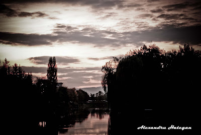 tirgu mures, azomures, toamna, iarna, munci, apuseni, apus, ploaie, zapada, alb, gard, tara, X, cabana, singuratate, poze, fotografii, Alexandru hategan