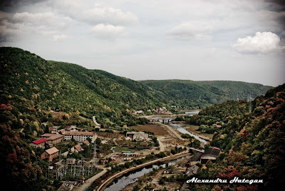 tirgu mures, azomures, toamna, iarna, munci, apuseni, apus, ploaie, zapada, alb, gard, tara, X, cabana, singuratate, poze, fotografii, Alexandru hategan