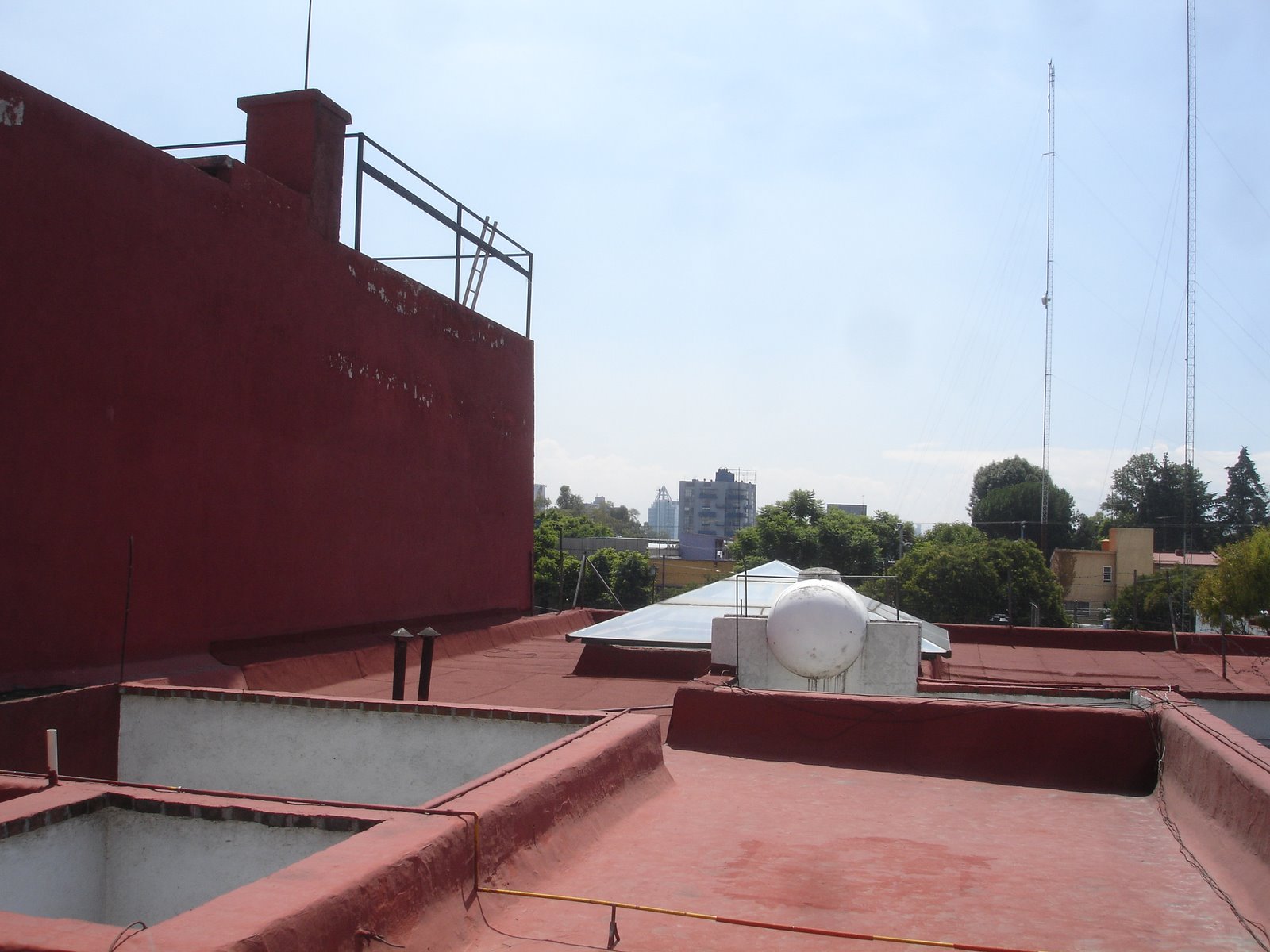 [DSC08037.JPG]