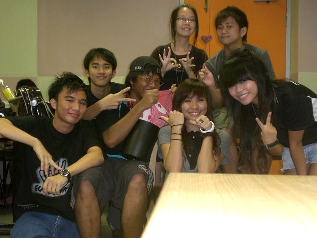 [BDAY+HAN+US.JPG]