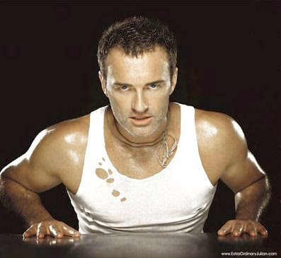 julian+mcmahon+christian+troy+nip+tuck.jpg