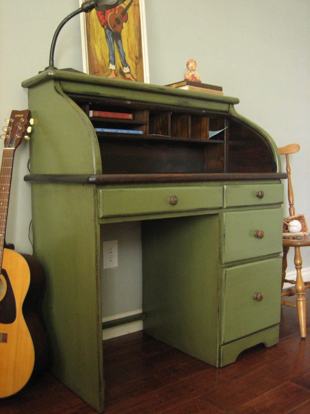 European Paint Finishes Vintage Roll Top Desk