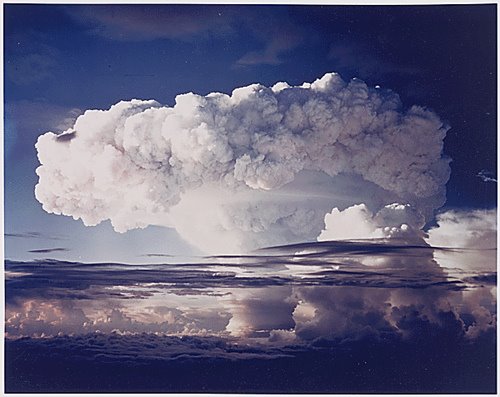 [Ivy+Nuclear+Test.jpg]