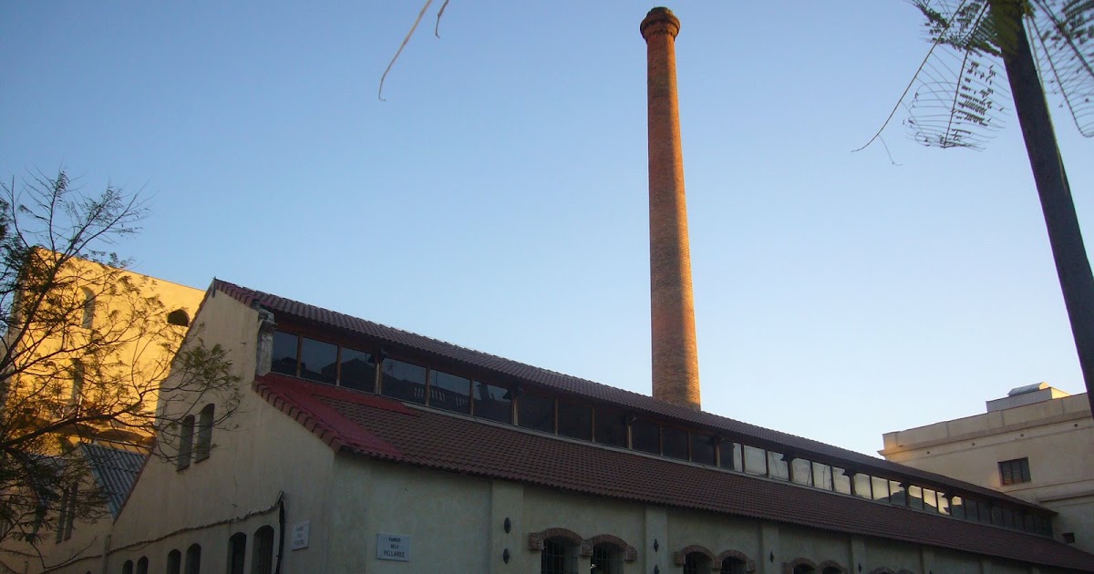 HISTORIA DE LAS CHIMENEAS DE PUEBLO NUEVO BARCELONA: ANTIGUA CHIMENEA